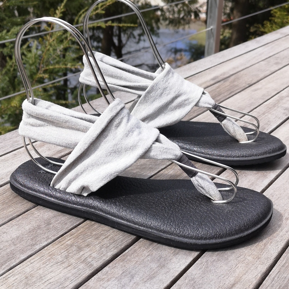 Sanuk sandals
